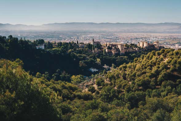 Free tour de las leyendas de la Alhambra