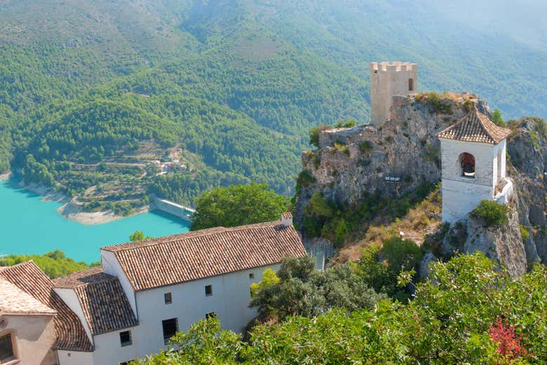 Guadalest destaca por sus paisajes naturales