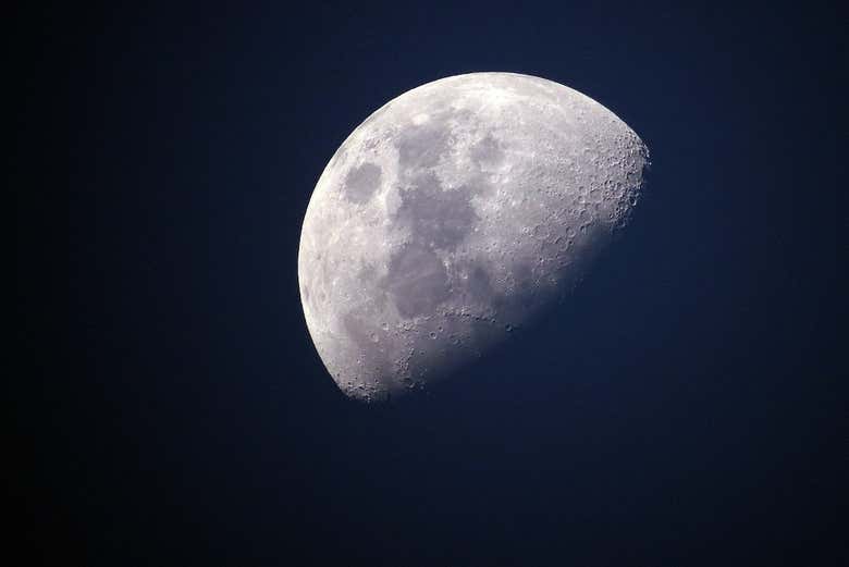 Luna