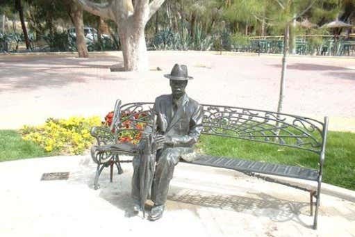 Sculpture de l'ingénieur Mira