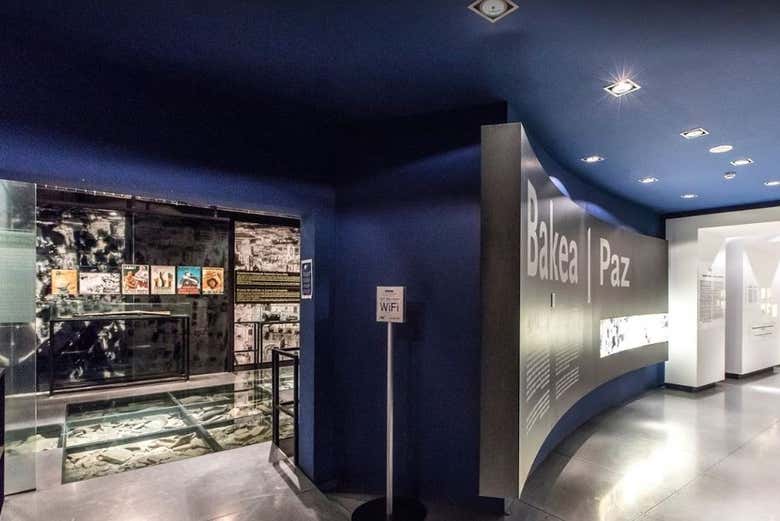 Exploring the different exhibition halls