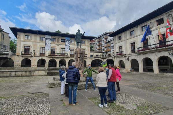 Plaza de los Fueros de Guernica