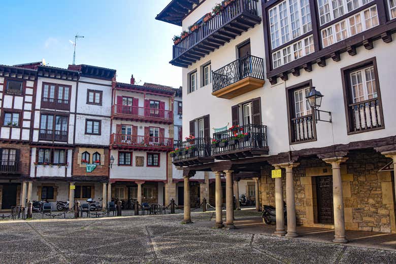 Balade sur la place Guipúzcoa