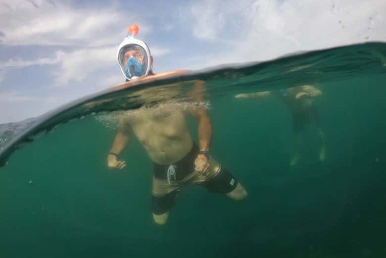 Practicando snorkel en Hondarribia