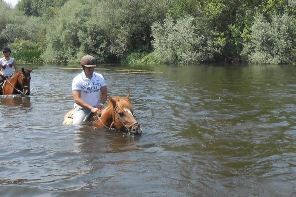 Paseo a caballo por las orillas del río Tormes