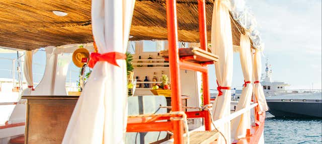 Excursión a Formentera en barco de madera