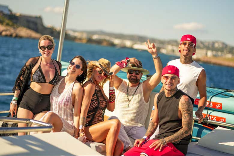 El mejor paseo en barco para ir con amigos