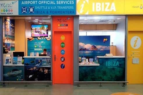 Easily located your transfer upon arriving at the airport