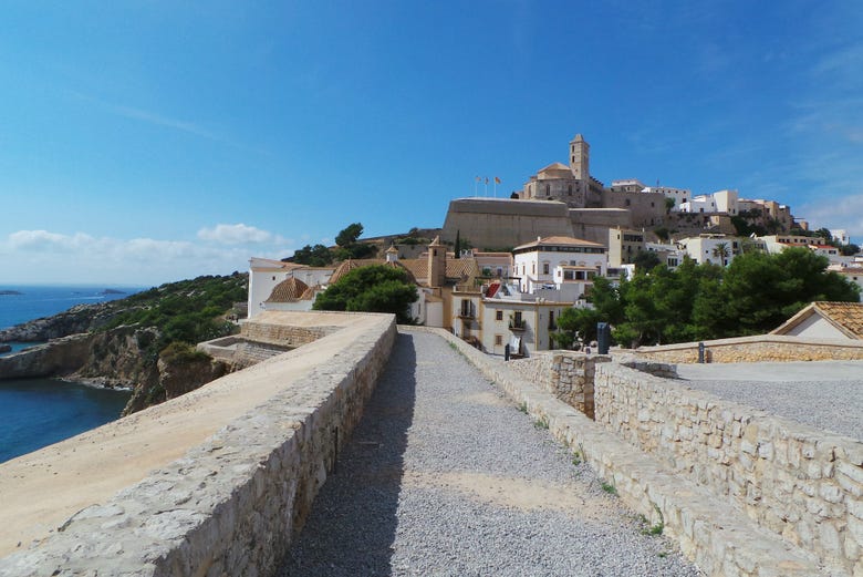Dalt Vila, la zona amurallada de la ciudad de Ibiza