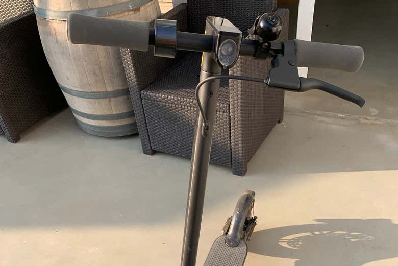 Patinete preparado para a rota