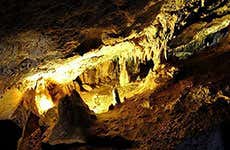 Grotte de Can Marçà 