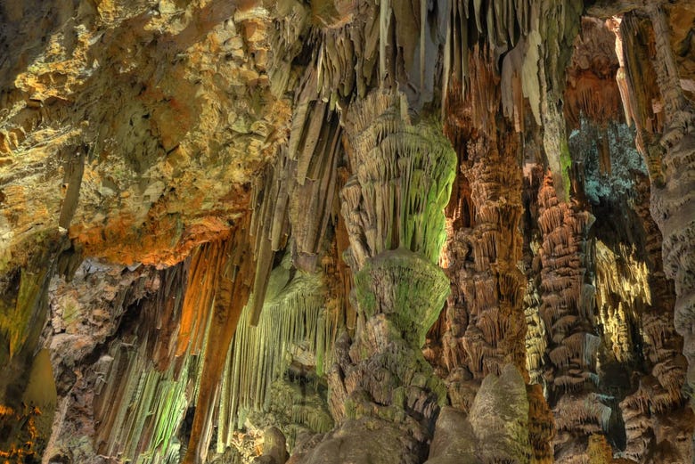 Stalattiti della Grotta di San Miguel 