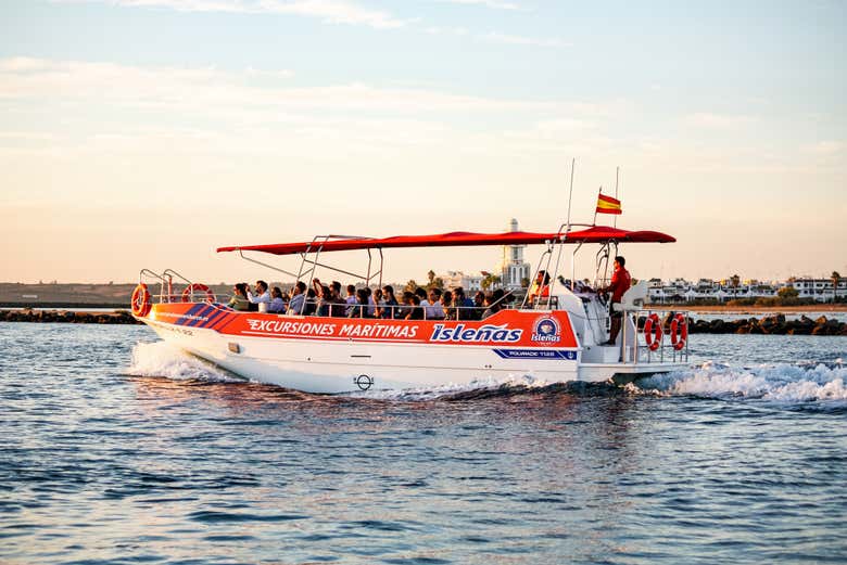 Embarcação durante a atividade