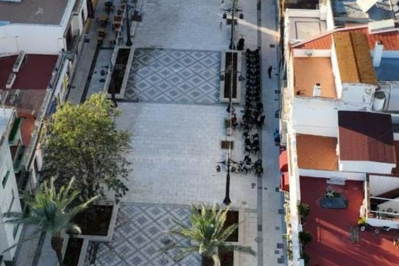 Take in the views of the Plaza de las Flores