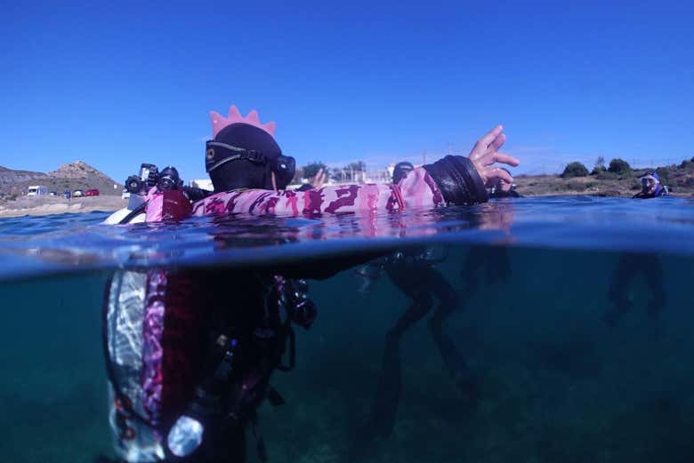 Aprenderéis a bucear en Isla Plana