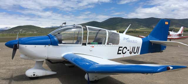 Paseo en avioneta por Jaca y los Pirineos