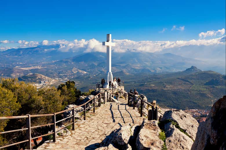 Admirando as vistas das paisagens que rodeiam Jaén