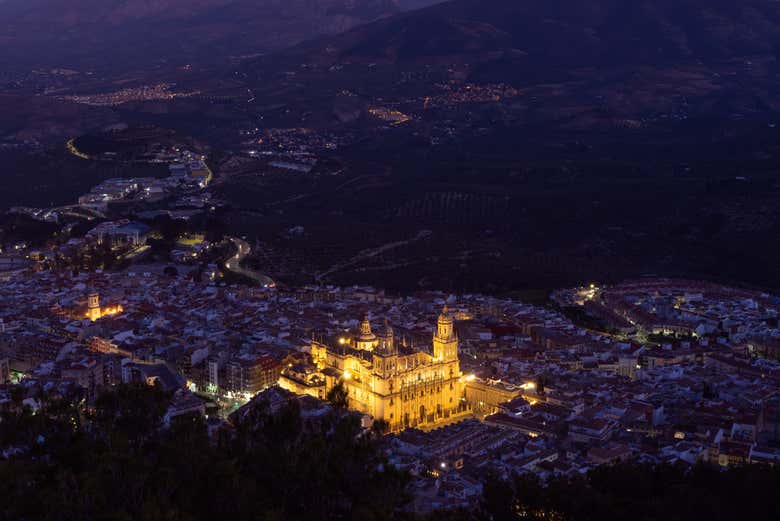 Découvrez les secrets, les traditions et les curiosités de Jaén