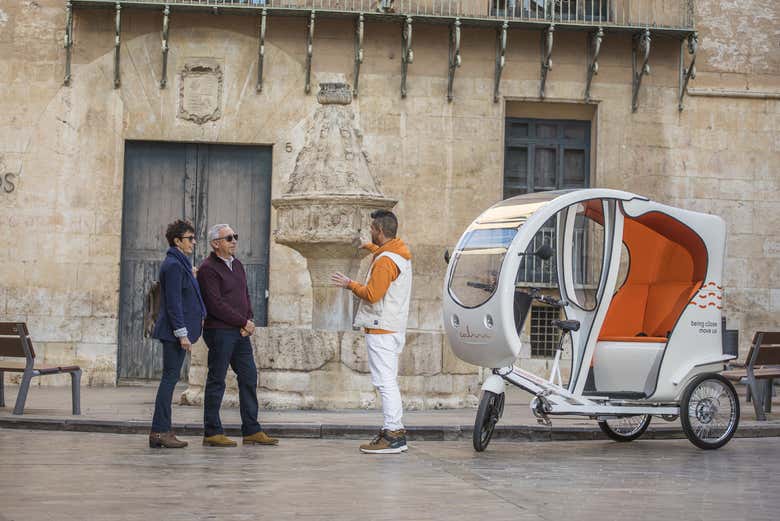 We'll see the most famous fountains in Xátiva