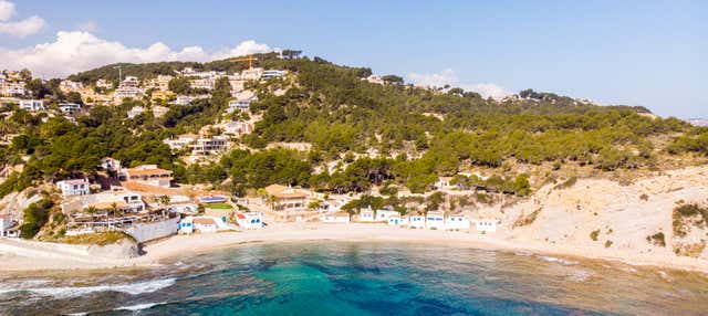 Excursión en catamarán a la isla de Portichol con paella