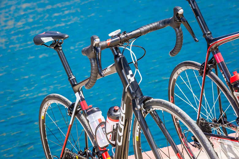 Descubra Jávea de bicicleta