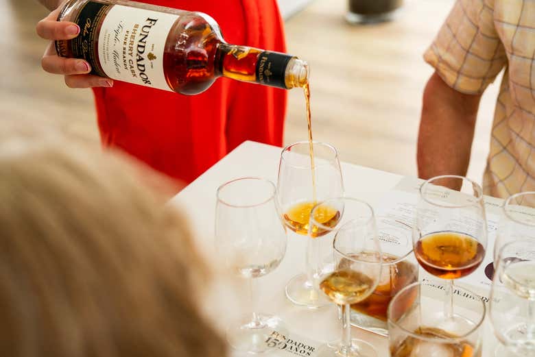 Realizando uma degustação de brandy