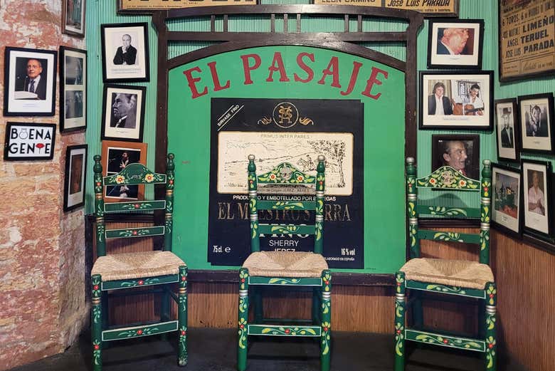 Interni del tabanco El Pasaje
