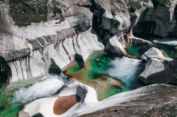 Tour en 4x4 por Los Pilones y cascadas del Jerte