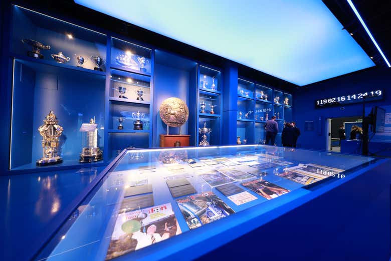 Recorreremos el museo del club blanquiazul