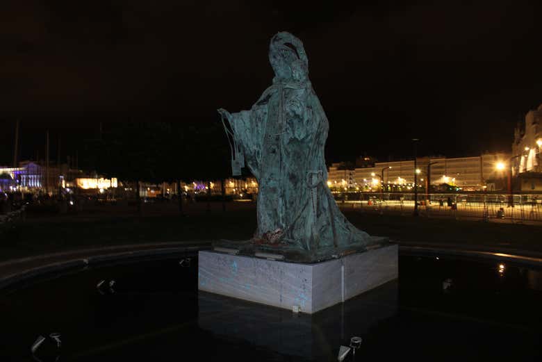 Sculpture de la Virgen del Carmen