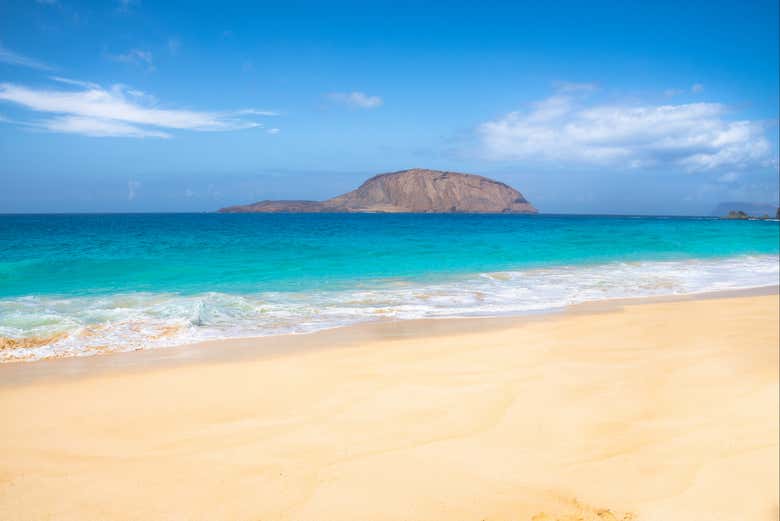 Visit Playa de las Conchas