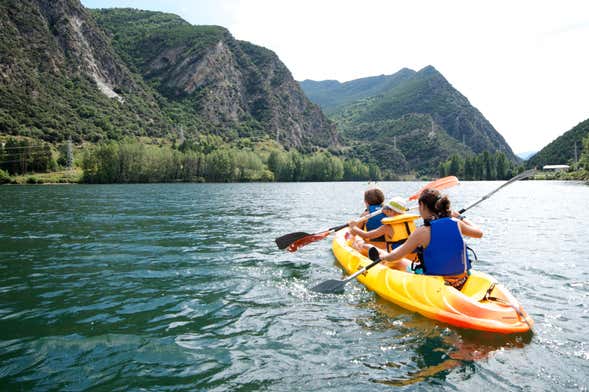 Tour en kayak por el lago de la Torrassa