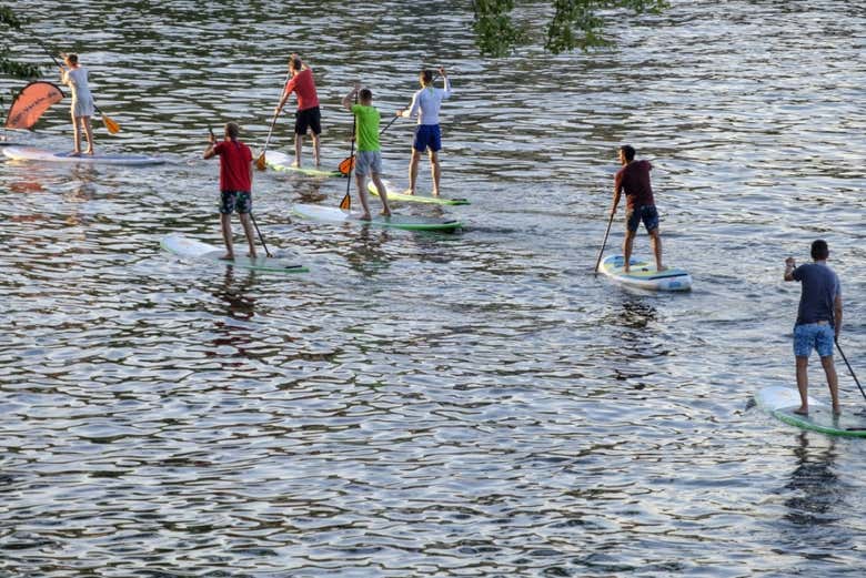 Disfrutando de la ruta de paddle surf