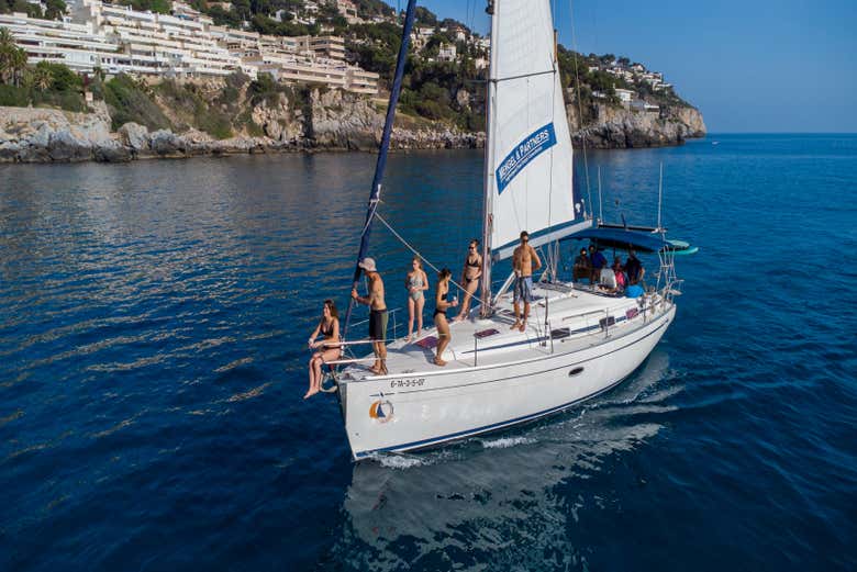Surcando las aguas de la Costa Tropical