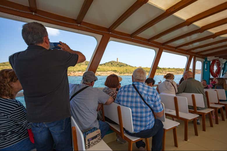 Bordeando isla Barón