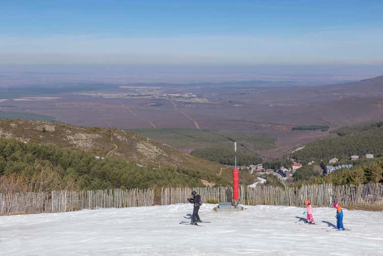 Sciare sulle piste di La Pinilla