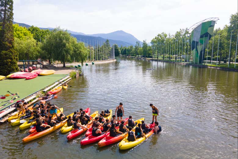 Los kayaks preparados para salir