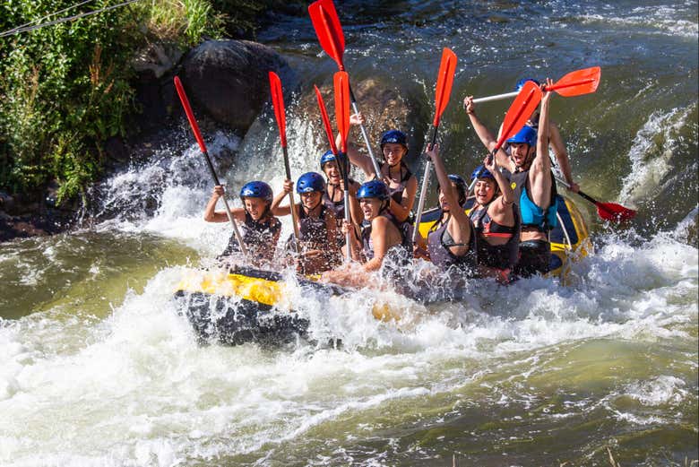 A toda velocidad por los rápidos del canal olímpico