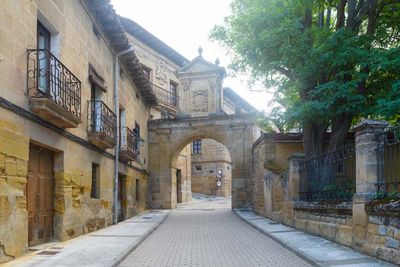 Parcourez Laguardia