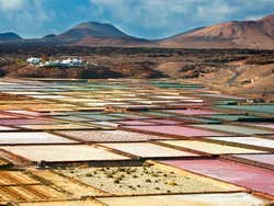 Janubio Salt Pans