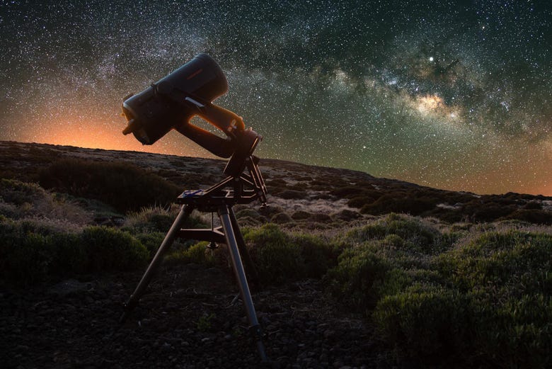 Telescópios para a observação do céu noturno