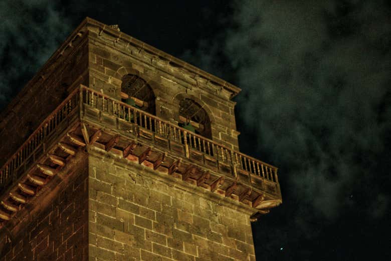 Detalle de un campanario