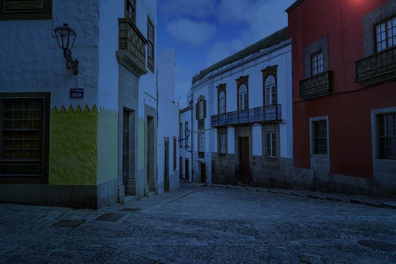 Recorriendo en casco antiguo de Las Palmas de Gran Canaria