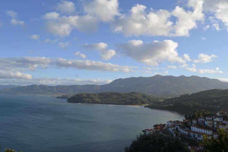 Panorámica del concejo de Colunga desde el mirador de San Roque