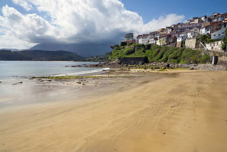 Playa de Lastres