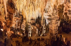 Excursión a la Cueva de Valporquero