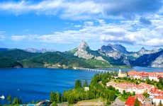 Excursión a los fiordos leoneses de Riaño