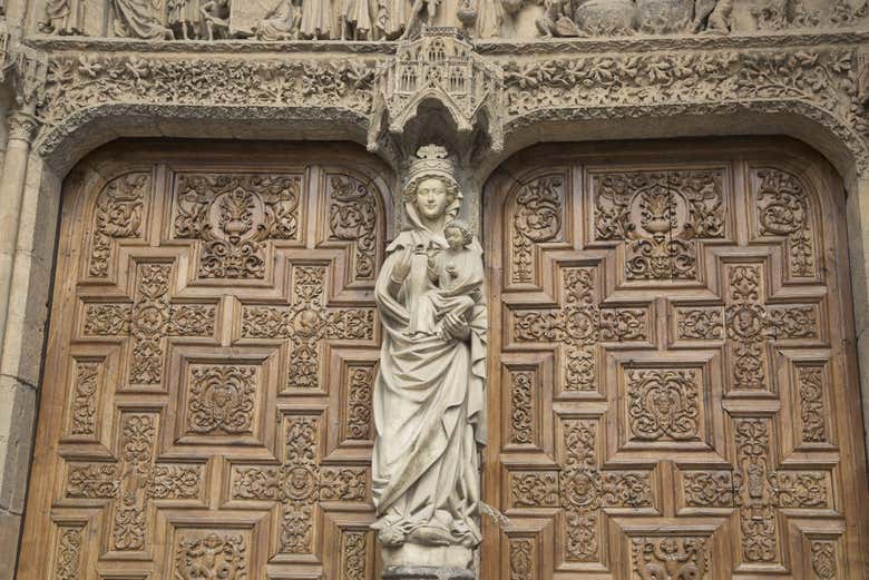 Portique de la cathédrale de Léon