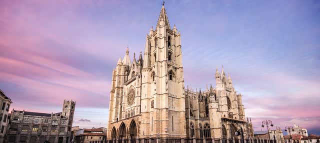 Visita guiada por la Catedral de León