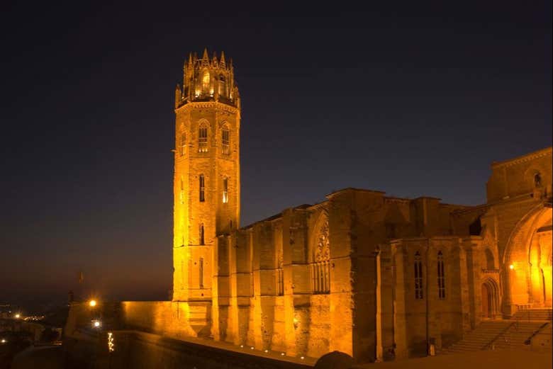La Seo de Lérida iluminada